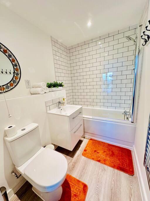 Central Derby Urban 2 Bedroom Flat - An Oasis Of Elegance! Free Parking And Wifi Suitable For Families And Professionals Dış mekan fotoğraf