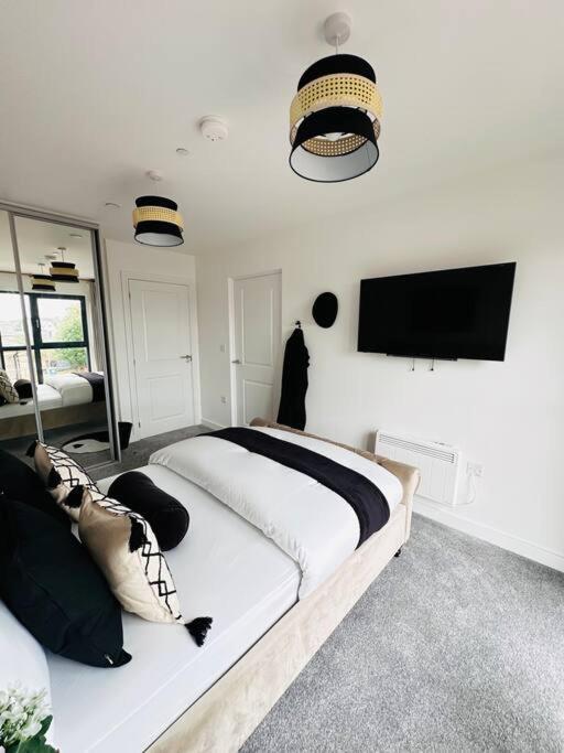 Central Derby Urban 2 Bedroom Flat - An Oasis Of Elegance! Free Parking And Wifi Suitable For Families And Professionals Dış mekan fotoğraf